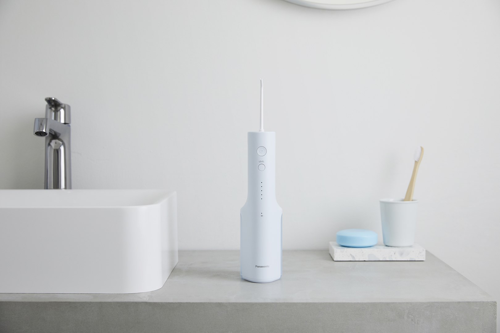 Panasonic EW-DJ26 oral irrigator 0.2 L Panasonic EW-DJ26 oral irrigator 0.2 L