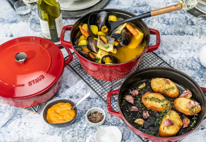 Staub La Cocotte Round Cast iron Casserole baking dish -- SET OF 3 PIECES Staub La Cocotte Round Cast iron Casserole baking dish -- SET OF 3 PIECES