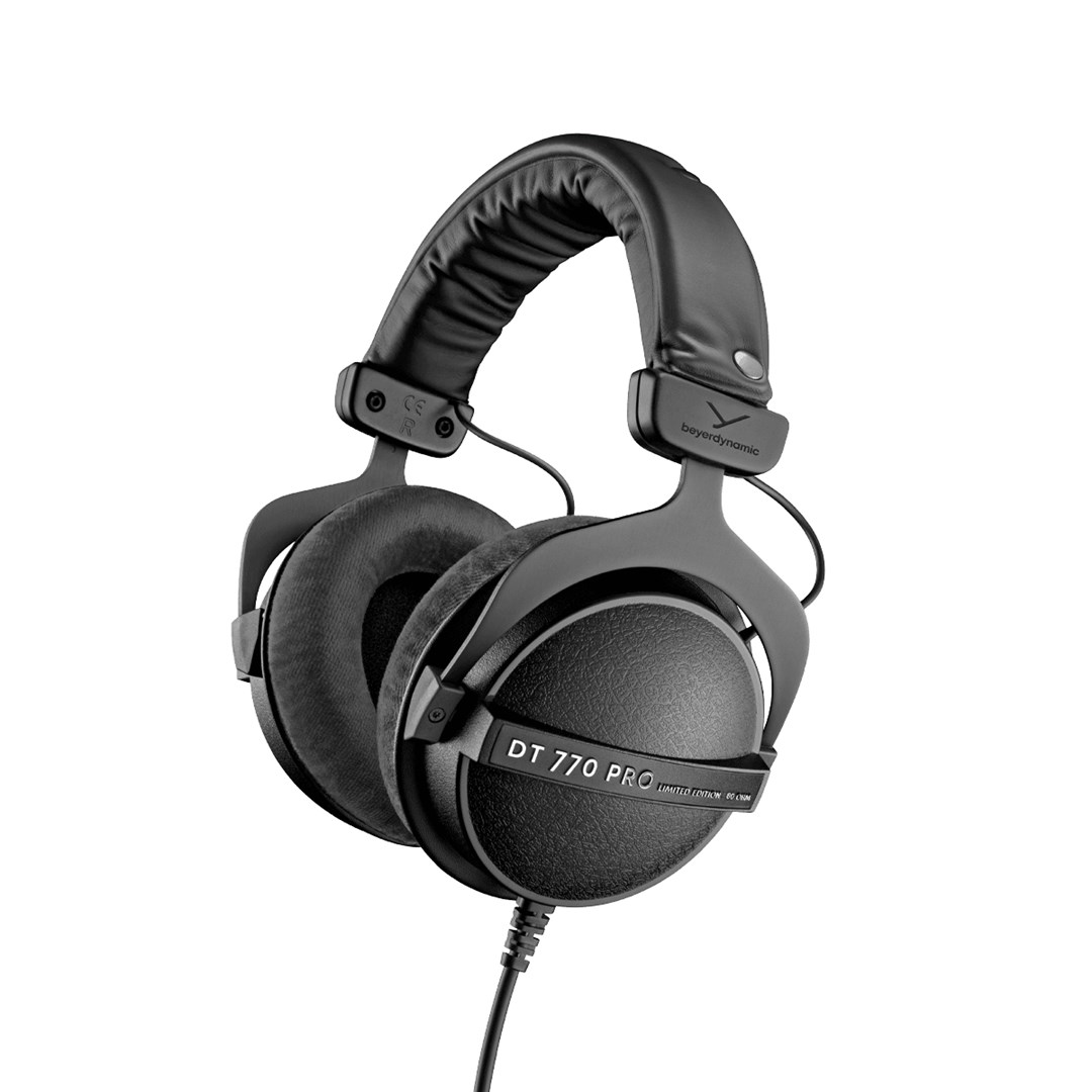 Beyerdynamic DT 770 PRO 80 OHM Headphones Wired Head-band Stage/Studio Black Beyerdynamic DT 770 PRO 80 OHM Headphones Wired Head-band Stage/Studio Black