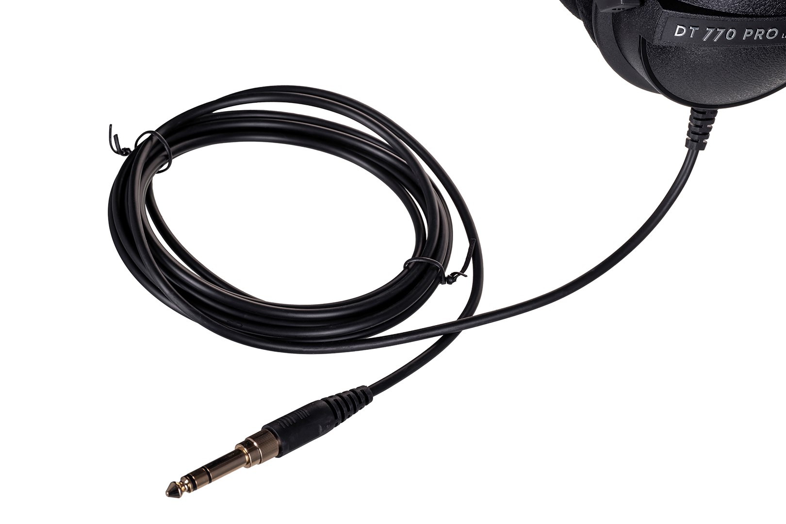 Beyerdynamic DT 770 Pro Black Limited Edition - closed studio headphones Beyerdynamic DT 770 Pro Black Limited Edition - closed studio headphones