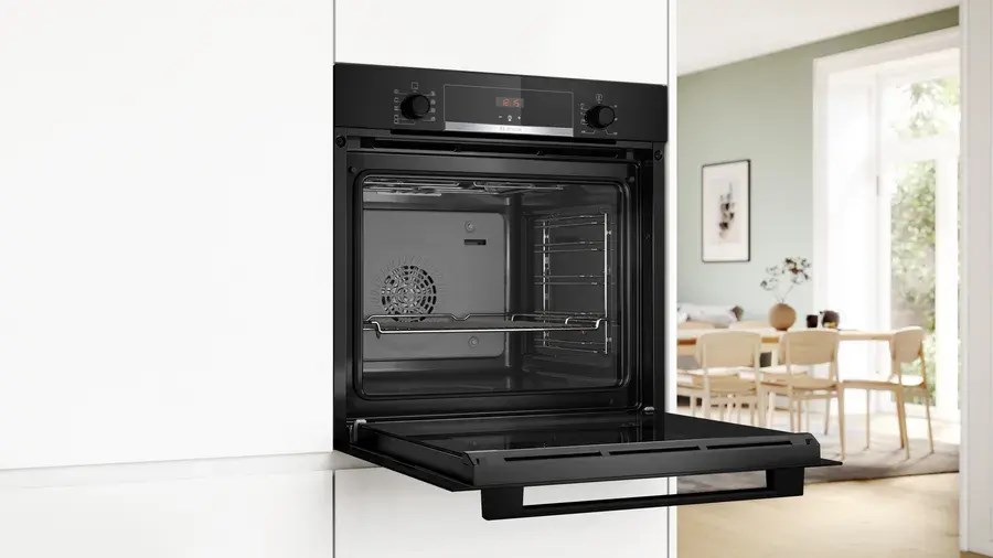 BOSCH HBA514BB3 oven + BOSCH HEZ538000 single-level telescopic runners BOSCH HBA514BB3 oven + BOSCH HEZ538000 single-level telescopic runners
