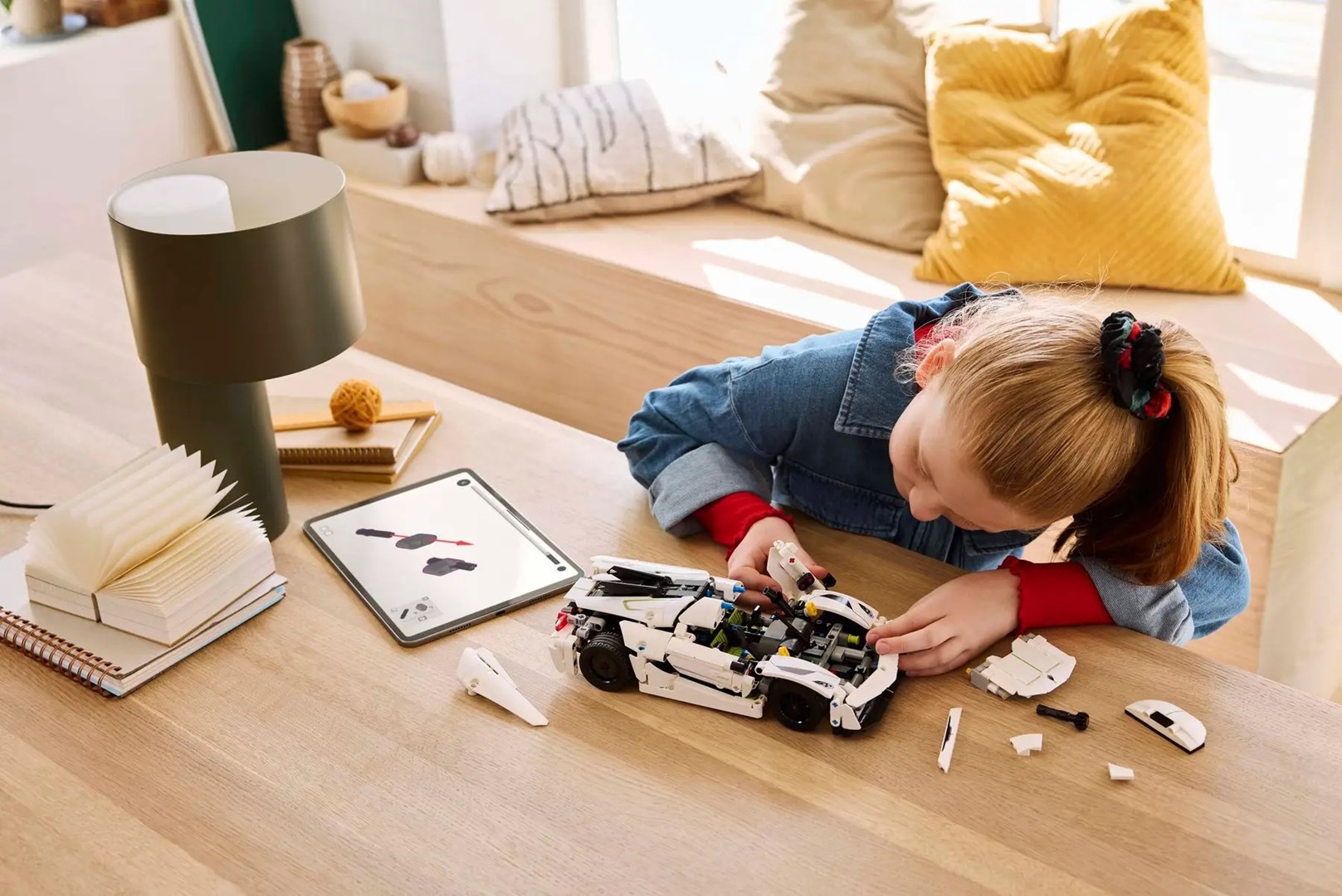 LEGO TECHNIC 42184 Koenigsegg Jesko Absolut Hypercar LEGO TECHNIC 42184 Koenigsegg Jesko Absolut Hypercar