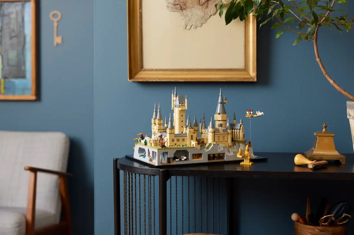 LEGO HARRY POTTER 76419 HOGWARTS CASTLE AND GROUNDS LEGO HARRY POTTER 76419 HOGWARTS CASTLE AND GROUNDS