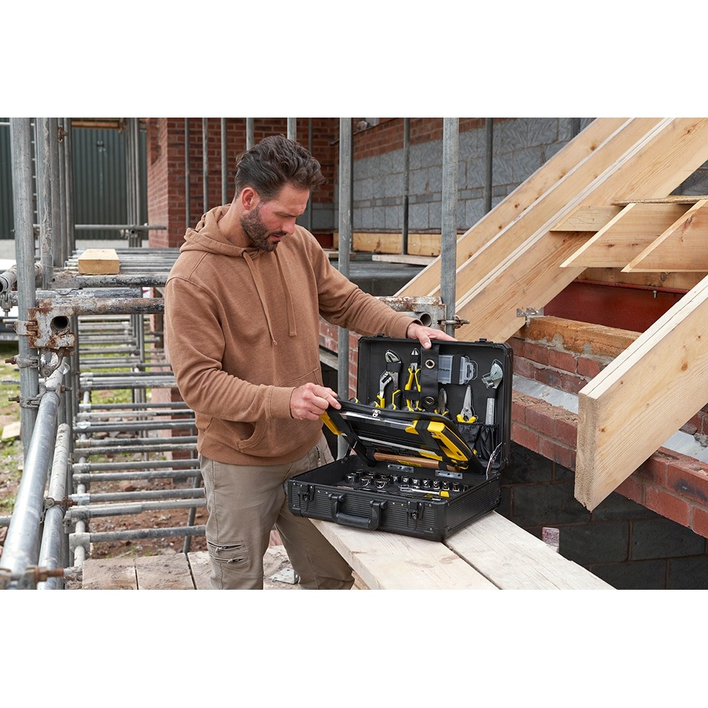 Stanley STMT98109-1 mechanics tool set 142 tools Stanley STMT98109-1 mechanics tool set 142 tools