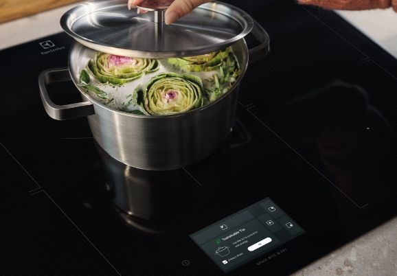 Electrolux Serie 700 EIS62453IZ Black Built-in 60 cm Zone induction hob 4 zone(s) Electrolux Serie 700 EIS62453IZ Black Built-in 60 cm Zone induction hob 4 zone(s)