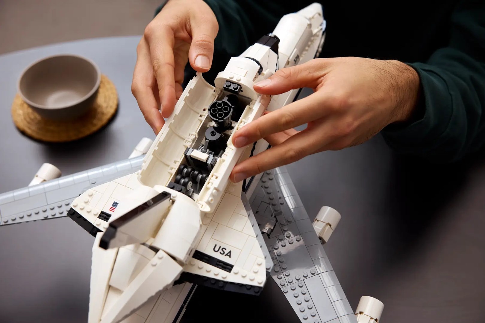 LEGO ICONS 10360 Shuttle Carrier Aircraft LEGO ICONS 10360 Shuttle Carrier Aircraft