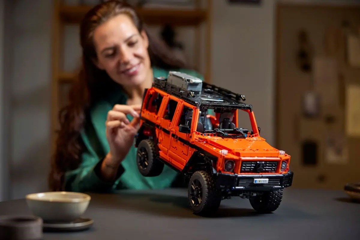LEGO TECHNIC 42177 Mercedes-Benz G 500 Professional Line LEGO TECHNIC 42177 Mercedes-Benz G 500 Professional Line