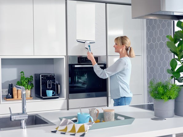 Leifheit 51030 electric window cleaner White Leifheit 51030 electric window cleaner White