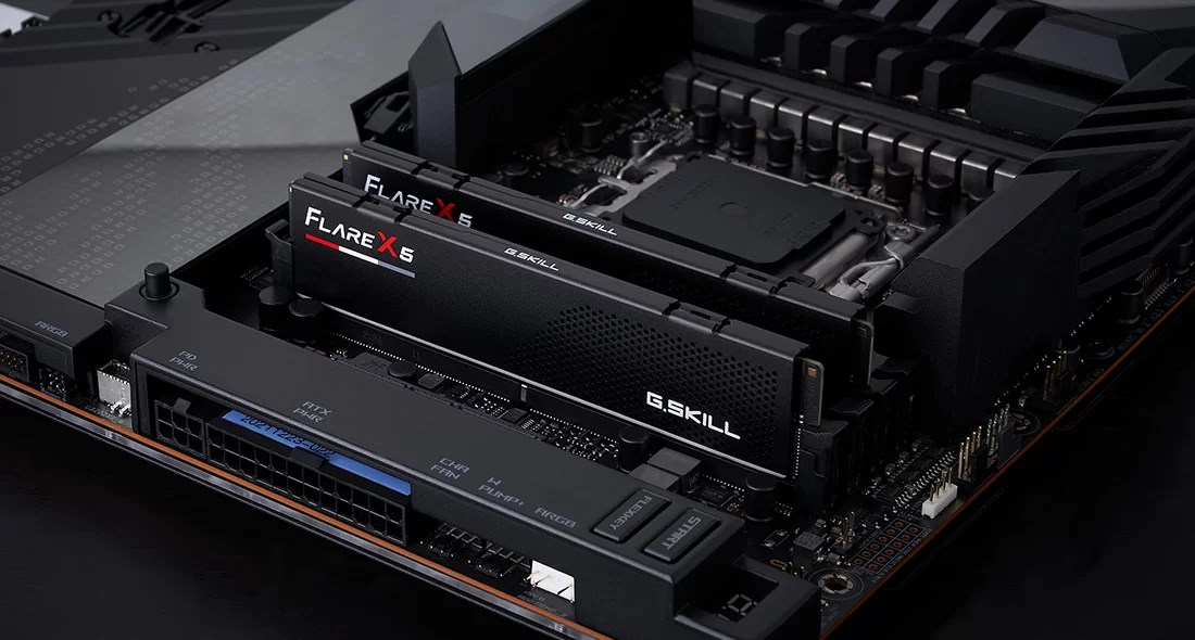 G.Skill Trident Z RGB F5-6000J4048F24GX2-FX5 memory module 48 GB 2 x 24 GB DDR5 6000 MHz G.Skill Trident Z RGB F5-6000J4048F24GX2-FX5 memory module 48 GB 2 x 24 GB DDR5 6000 MHz