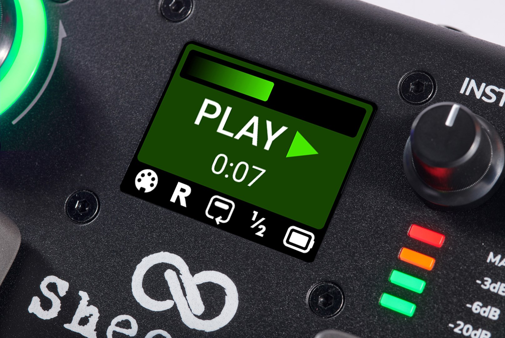Sheeran Looper+ by HeadRush - looper, vocal processor Sheeran Looper+ by HeadRush - looper, vocal processor