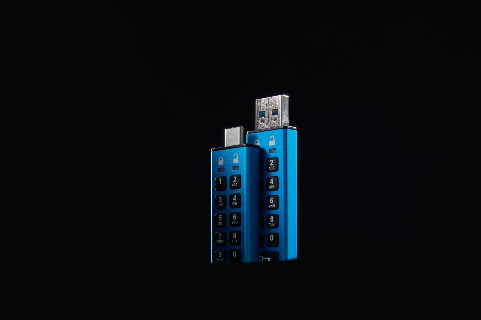 Kingston Technology IronKey 32GB Keypad 200, FIPS 140-3 Lvl 3 AES-256 Hardware Encrypted Kingston Technology IronKey 32GB Keypad 200, FIPS 140-3 Lvl 3 AES-256 Hardware Encrypted