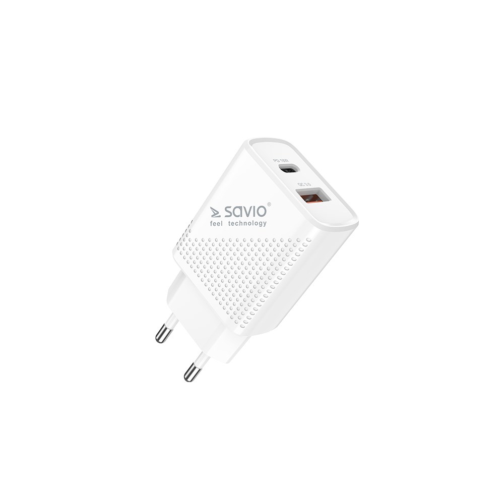 SAVIO LA-04 USB Type A & Type C Quick Charge Power Delivery 3.0 Indoor SAVIO LA-04 USB Type A & Type C Quick Charge Power Delivery 3.0 Indoor