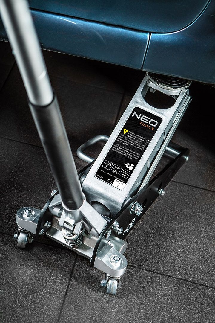 NEO tools 11-730 vehicle jack/stand NEO tools 11-730 vehicle jack/stand