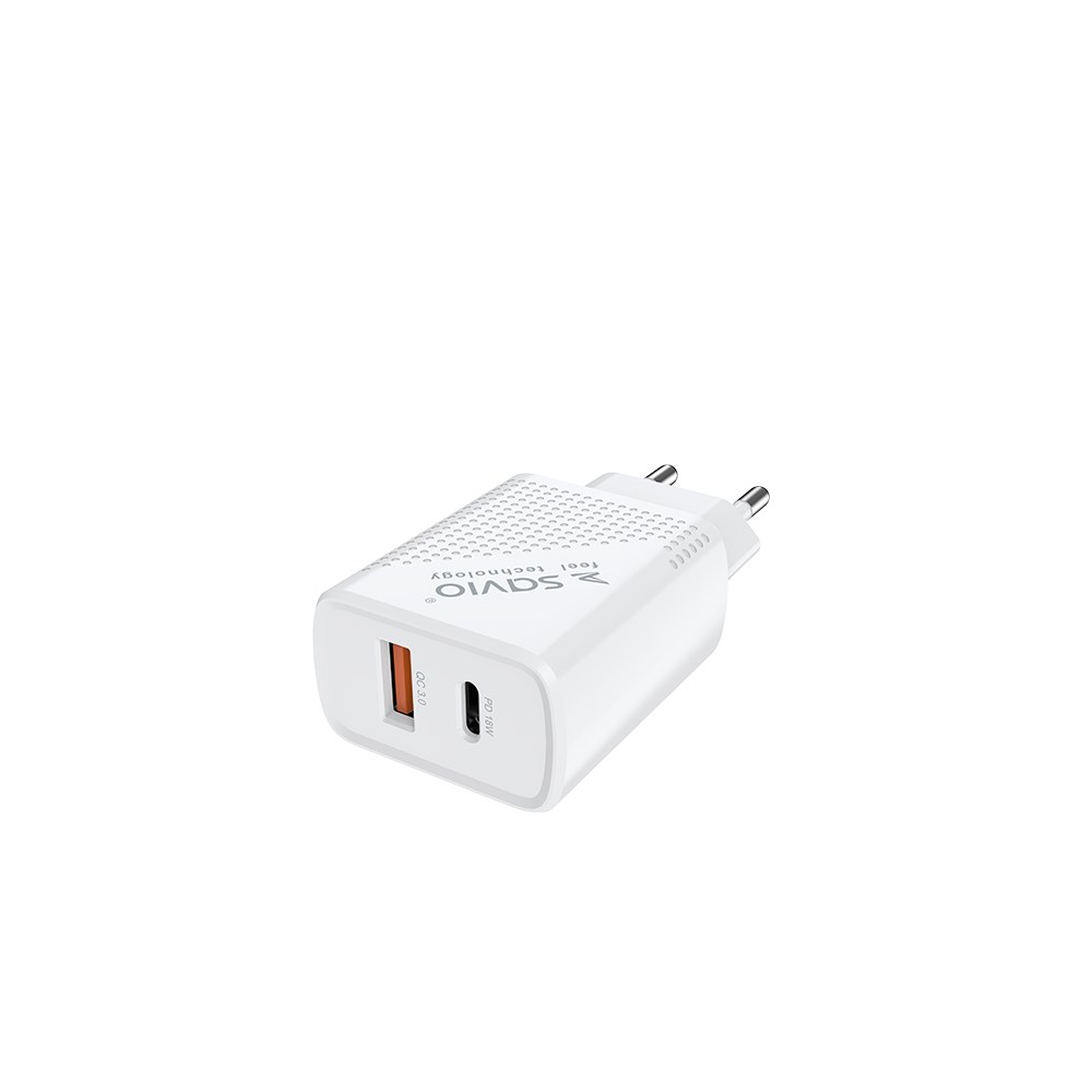 SAVIO LA-04 USB Type A & Type C Quick Charge Power Delivery 3.0 Indoor SAVIO LA-04 USB Type A & Type C Quick Charge Power Delivery 3.0 Indoor
