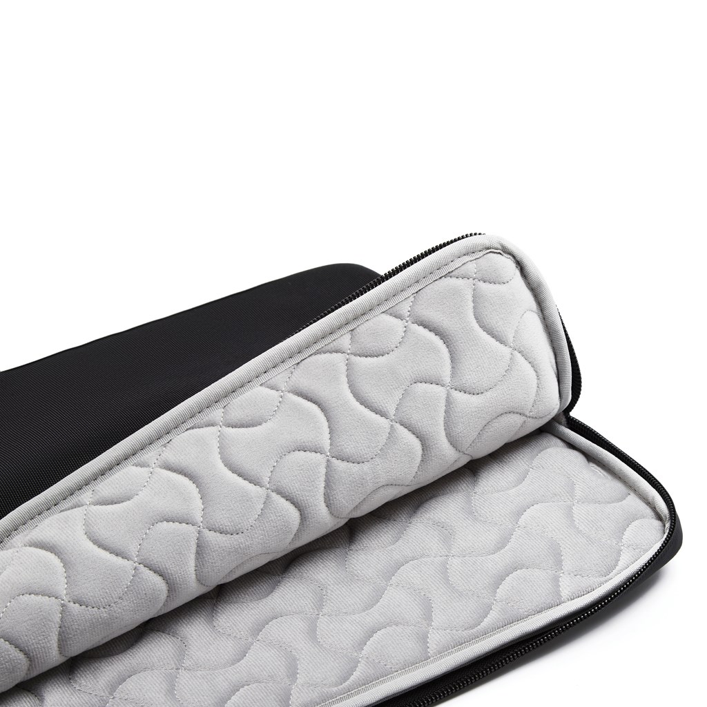 XD DESIGN LAPTOP SLEEVE 14 BLACK P/N: P706.201 XD DESIGN LAPTOP SLEEVE 14 BLACK P/N: P706.201
