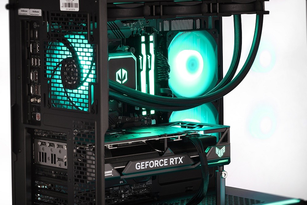 Actina 5901443417071 PC AMD Ryzen™ 7 7800X3D 32 GB DDR5-SDRAM 1 TB SSD AMD Radeon RX 9070 XT Midi Tower Black Actina 5901443417071 PC AMD Ryzen™ 7 7800X3D 32 GB DDR5-SDRAM 1 TB SSD AMD Radeon RX 9070 XT Midi Tower Black