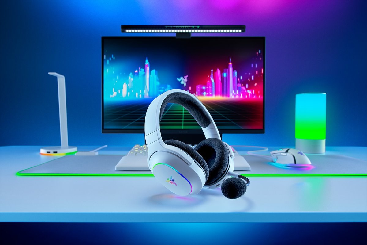 Razer Barracuda X Chroma Headset Wireless Head-band Gaming USB Type-C Bluetooth Black, White Razer Barracuda X Chroma Headset Wireless Head-band Gaming USB Type-C Bluetooth Black, White