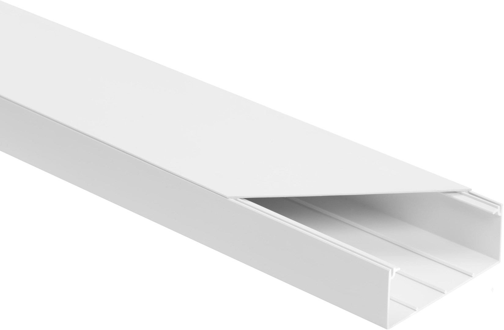Electrical installation strip kpl. WHITE LS 90x40 2m (PACK 8pcs) Electrical installation strip kpl. WHITE LS 90x40 2m (PACK 8pcs)