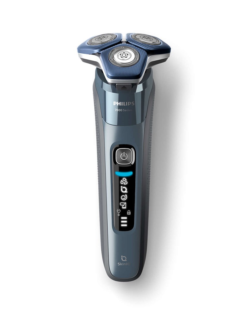 Philips SHAVER Series 7000 S7882/55 Wet and dry electric shaver, cleaning pod & pouch Philips SHAVER Series 7000 S7882/55 Wet and dry electric shaver, cleaning pod & pouch