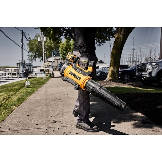 DEWALT 54V FV DCMBL777N BLOWER DEWALT 54V FV DCMBL777N BLOWER