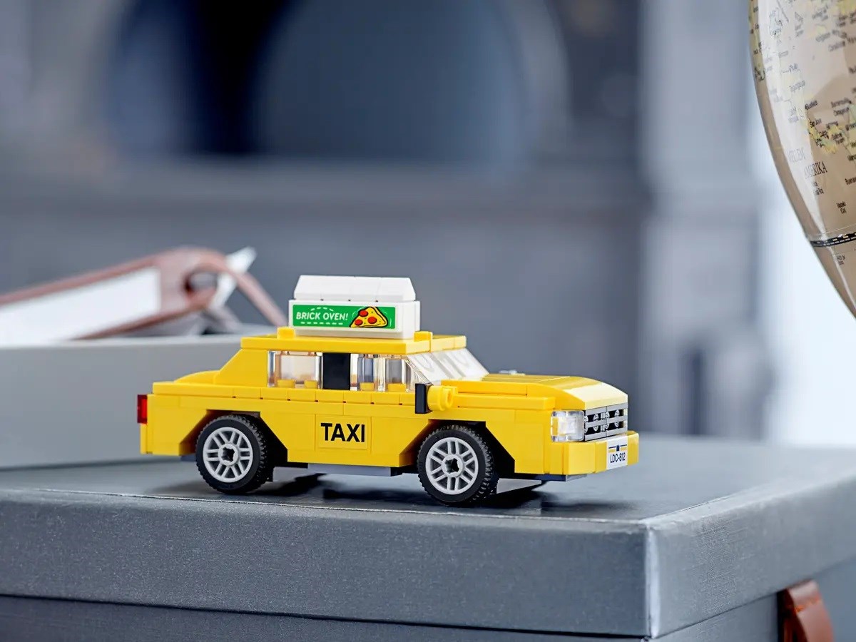 LEGO CREATOR 40468 Yellow Taxi LEGO CREATOR 40468 Yellow Taxi