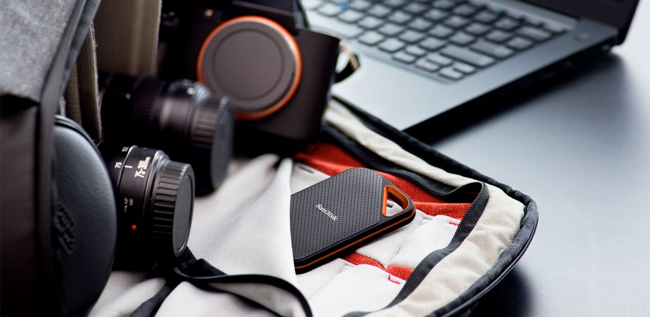 SanDisk Extreme PRO 4 TB USB Type-C 3.2 Gen 2 (3.1 Gen 2) Black, Orange SanDisk Extreme PRO 4 TB USB Type-C 3.2 Gen 2 (3.1 Gen 2) Black, Orange