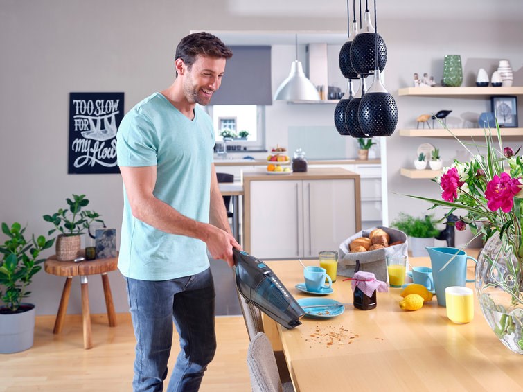 Leifheit Rotaro PowerVac 2in1 20V Bagless Black, Blue Leifheit Rotaro PowerVac 2in1 20V Bagless Black, Blue