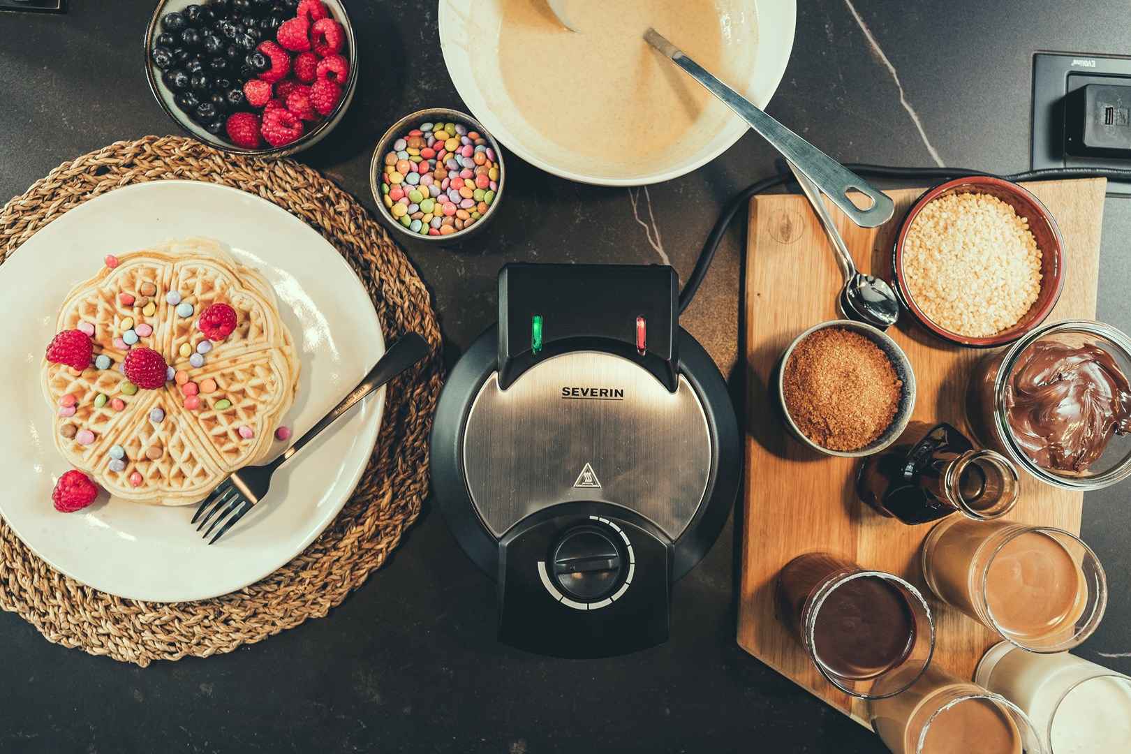 Severin WA 2103 waffle iron 4 waffle(s) 1200 W Black, Silver Severin WA 2103 waffle iron 4 waffle(s) 1200 W Black, Silver