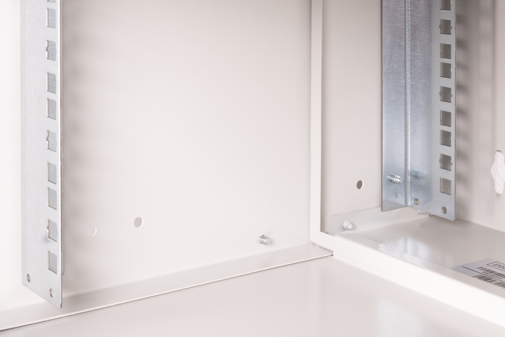 Digitus Wall-mounted enclosure SOHO Pro - 483 mm (19") - 540x400 mm (WxD) Digitus Wall-mounted enclosure SOHO Pro - 483 mm (19") - 540x400 mm (WxD)