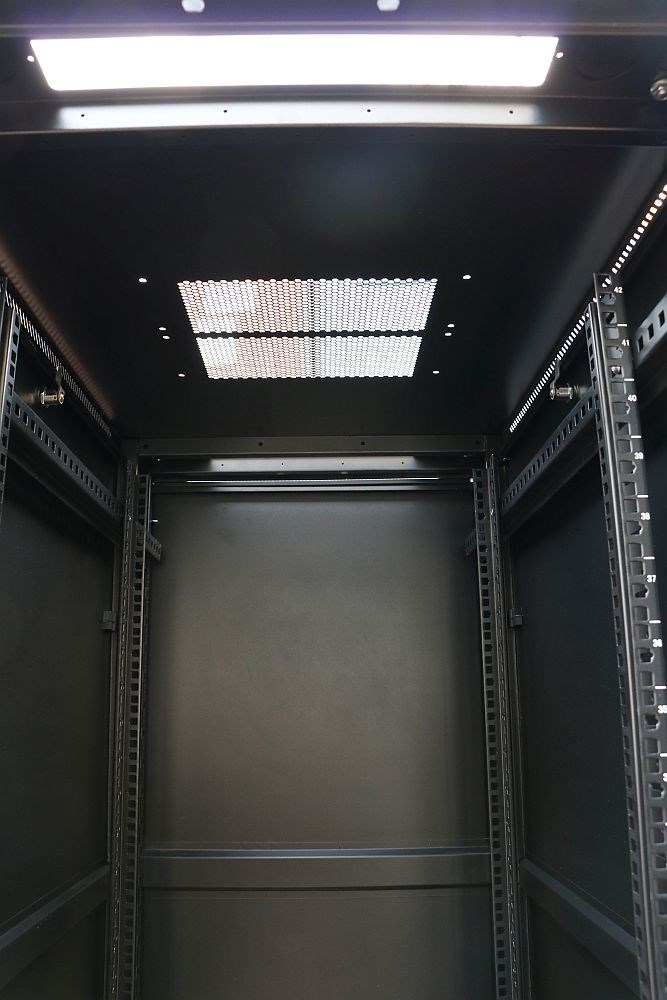 Extralink Rackmount cabinet 42U 800x800 Black standing Extralink Rackmount cabinet 42U 800x800 Black standing