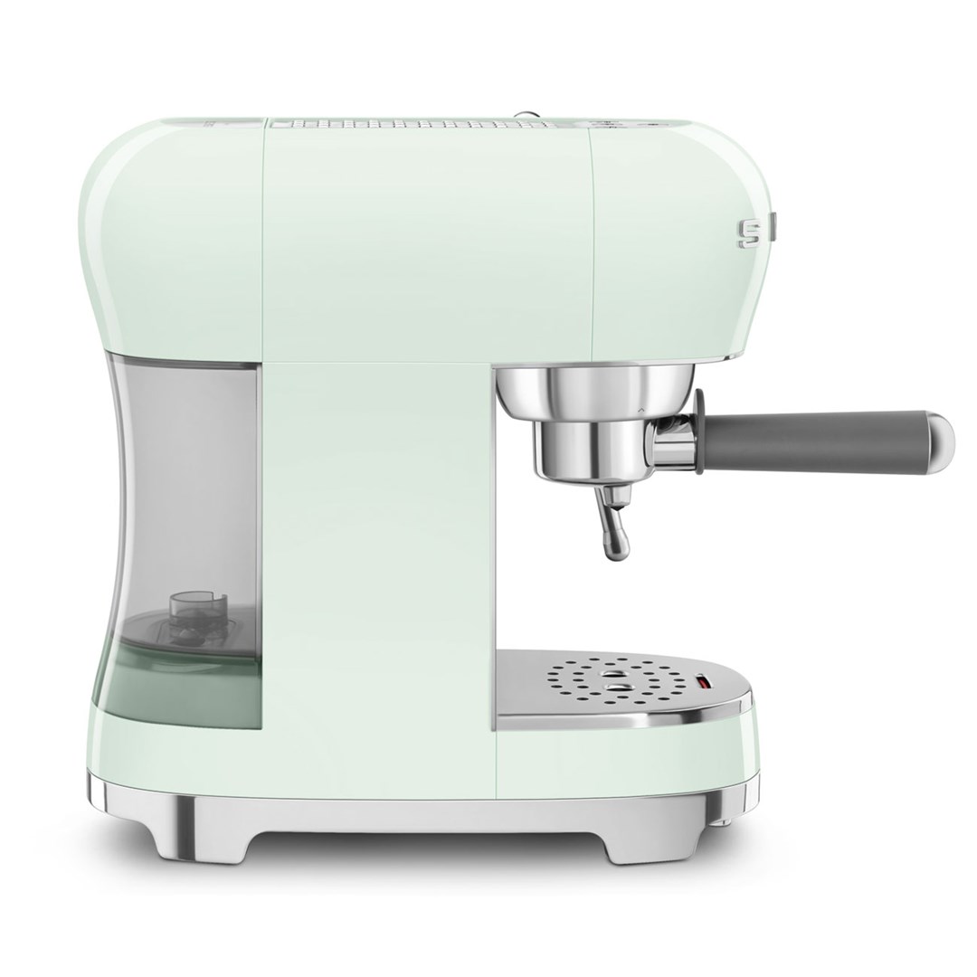 Smeg ECF02PGEU coffee maker Manual Espresso machine 1.1 L Smeg ECF02PGEU coffee maker Manual Espresso machine 1.1 L
