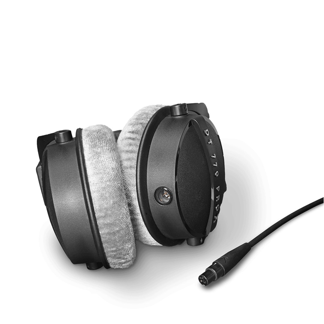 Beyerdynamic DT 770 Pro X 48 Ω - closed studio headphones Beyerdynamic DT 770 Pro X 48 Ω - closed studio headphones