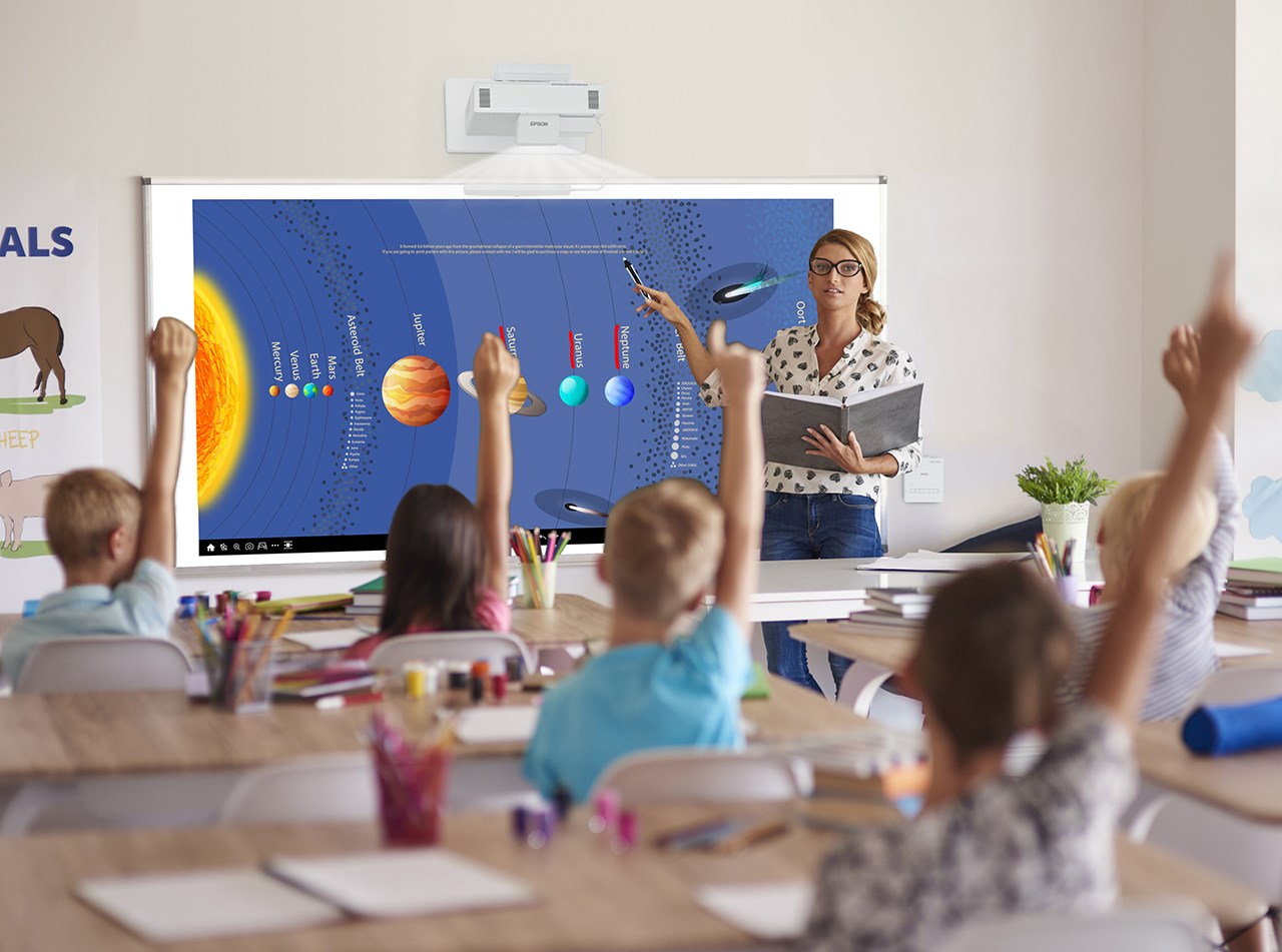 Epson EB-1485Fi data projector Ultra short throw projector 5000 ANSI lumens 3LCD 1080p (1920x1080) White Epson EB-1485Fi data projector Ultra short throw projector 5000 ANSI lumens 3LCD 1080p (1920x1080) White