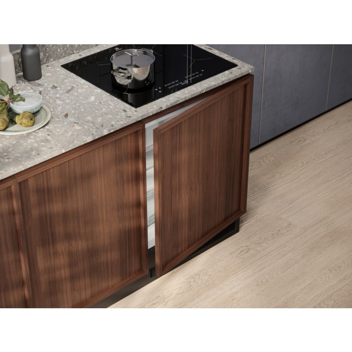 Electrolux LFB3AE82R fridge-freezer Built-in 93 L E White Electrolux LFB3AE82R fridge-freezer Built-in 93 L E White