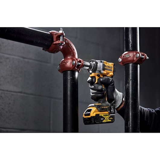 DEWALT 1/2" 18V 406Nm IMPACT WRENCH TTAK RING DCF921NT DEWALT 1/2" 18V 406Nm IMPACT WRENCH TTAK RING DCF921NT