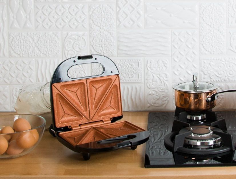 ELDOM ST11 sandwich maker 750 W Black,Silver ELDOM ST11 sandwich maker 750 W Black,Silver