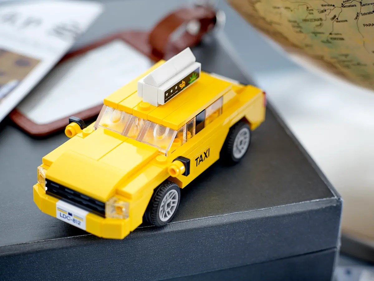 LEGO CREATOR 40468 Yellow Taxi LEGO CREATOR 40468 Yellow Taxi