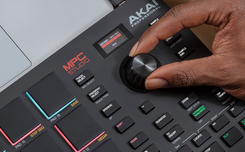 AKAI MPC Studio II Music production station Sampler MIDI USB Black AKAI MPC Studio II Music production station Sampler MIDI USB Black