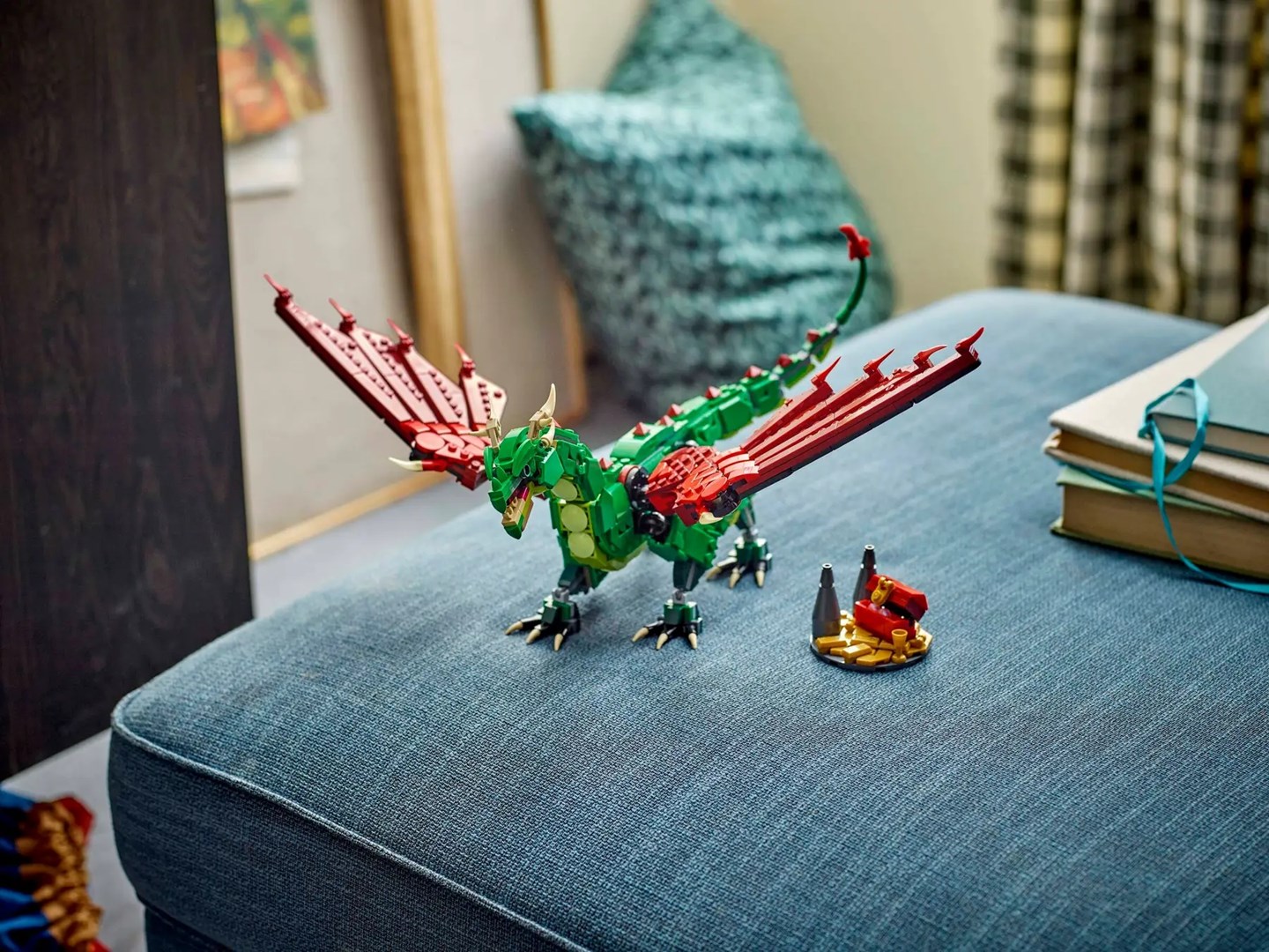 LEGO CREATOR 3 IN 1 31161 Medieval Dragon LEGO CREATOR 3 IN 1 31161 Medieval Dragon