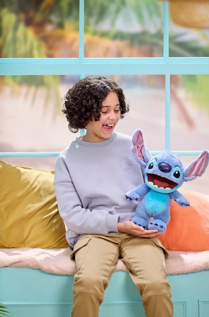 Interactive mascot Wow! Stuff Disney Real FX Chatty Stitch Puppet (DIS-1025-01) Interactive mascot Wow! Stuff Disney Real FX Chatty Stitch Puppet (DIS-1025-01)