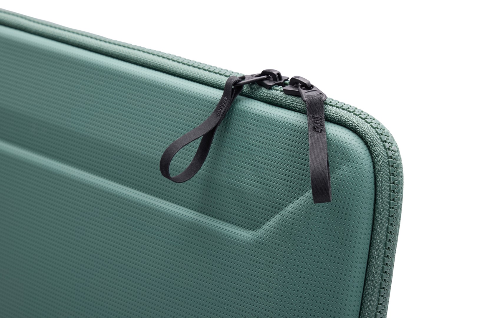 Thule TGSE2558 Hazy Green 35.6 cm (14") Sleeve case Thule TGSE2558 Hazy Green 35.6 cm (14") Sleeve case