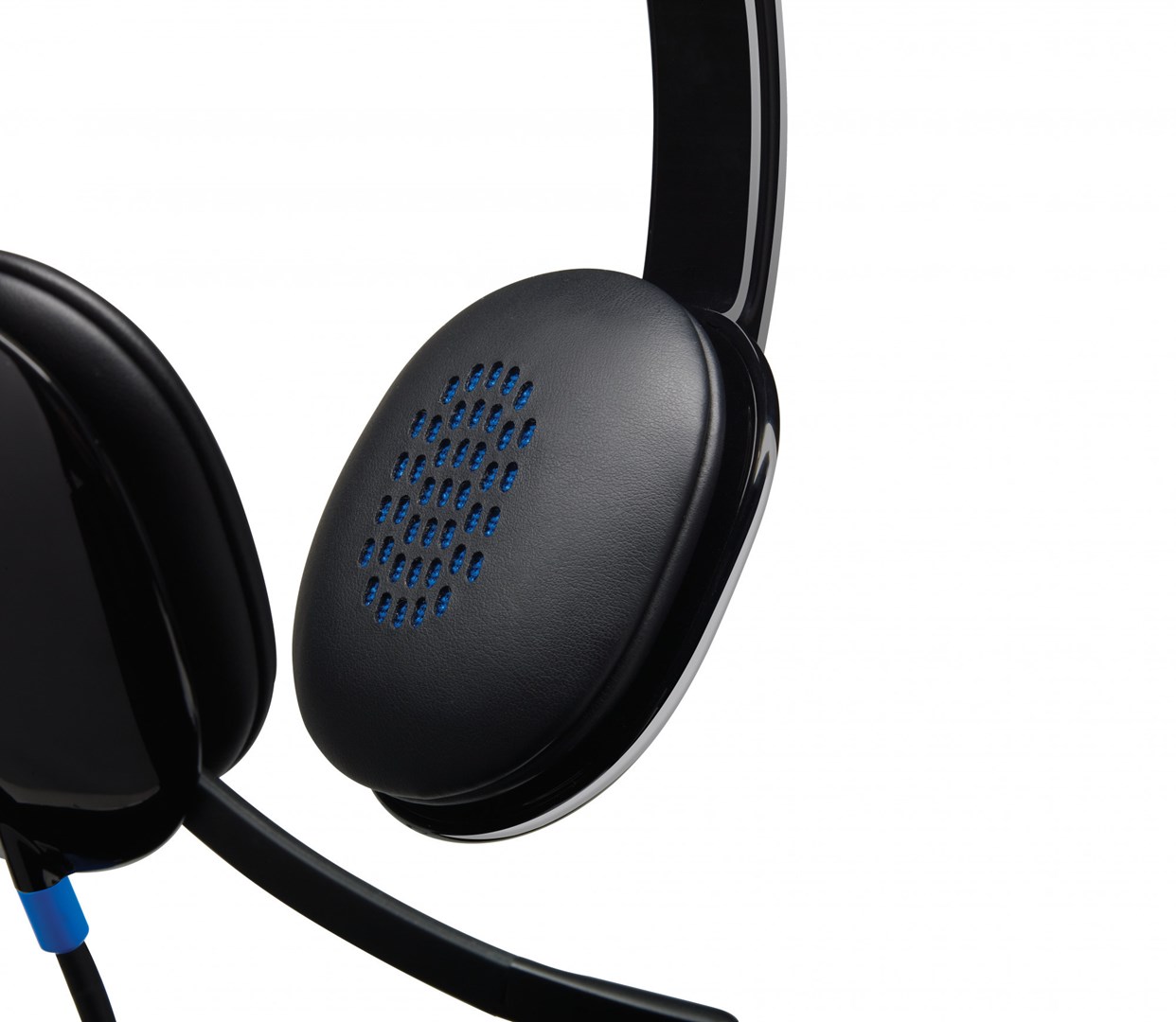 Logitech H540 USB Computer Headset Logitech H540 USB Computer Headset