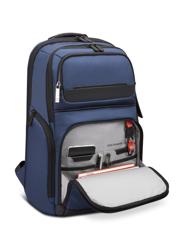 Lenovo ThinkPad Executive 16" 40.6 cm (16") Backpack Navy Lenovo ThinkPad Executive 16" 40.6 cm (16") Backpack Navy