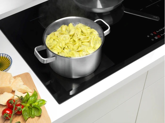 ELECTROLUX E3SS Set of pots Stainless steel 5 elements Silver ELECTROLUX E3SS Set of pots Stainless steel 5 elements Silver