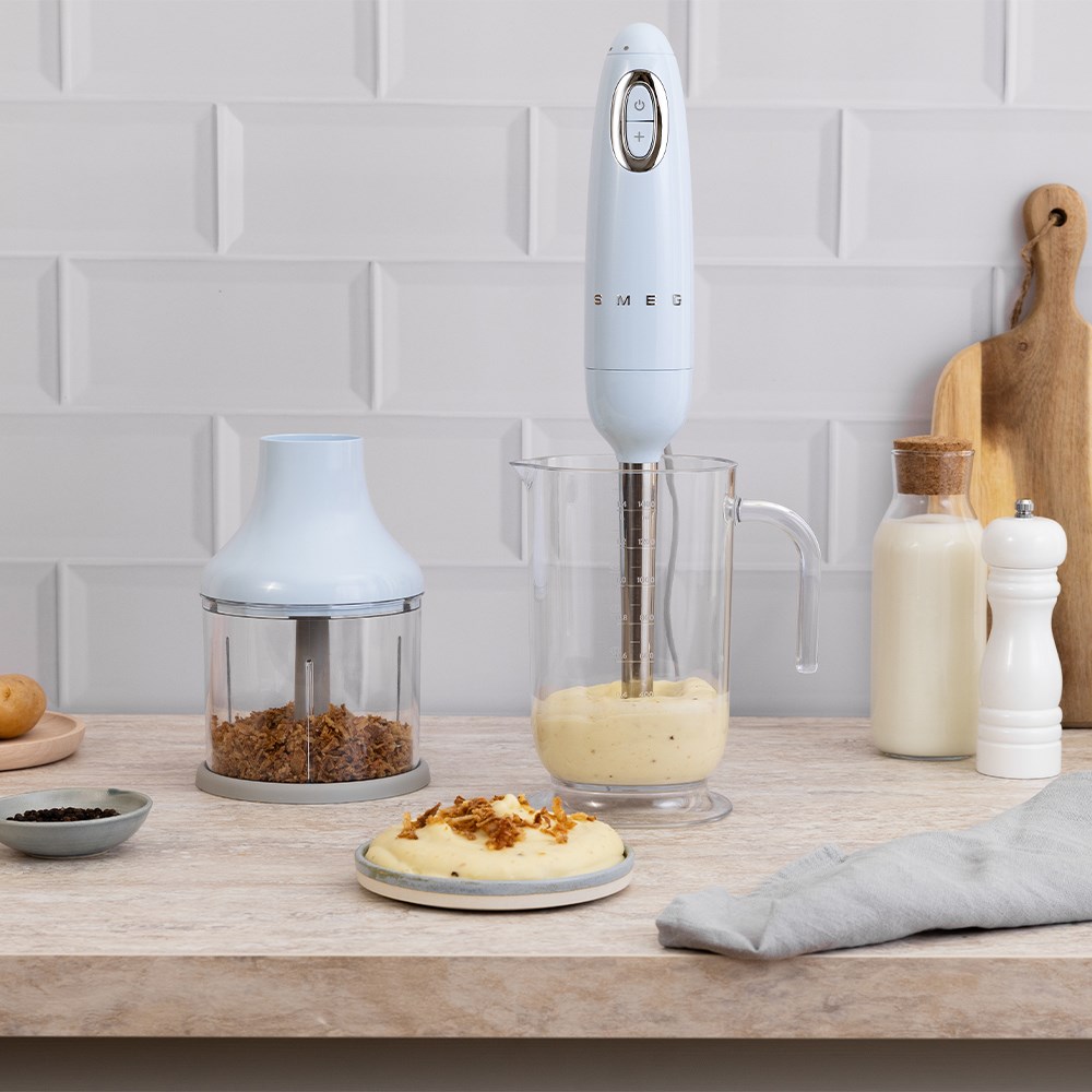 Smeg HBF03PBEU blender Immersion blender 700 W Light Blue, Stainless steel Smeg HBF03PBEU blender Immersion blender 700 W Light Blue, Stainless steel