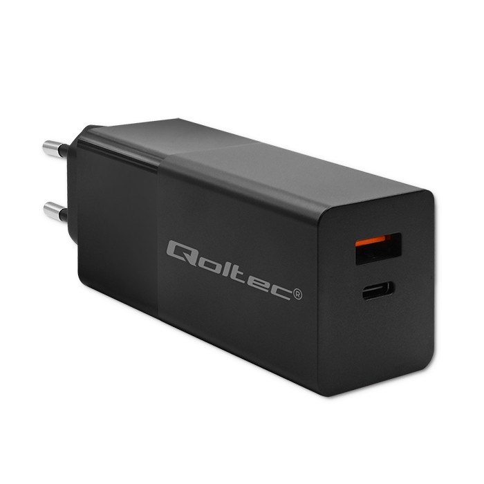 Qoltec 52382 GaN POWER PRO charger | 1xUSB type C | 1xUSB A | 100W | 5-20V | 1.5-5A | PD | Black Qoltec 52382 GaN POWER PRO charger | 1xUSB type C | 1xUSB A | 100W | 5-20V | 1.5-5A | PD | Black