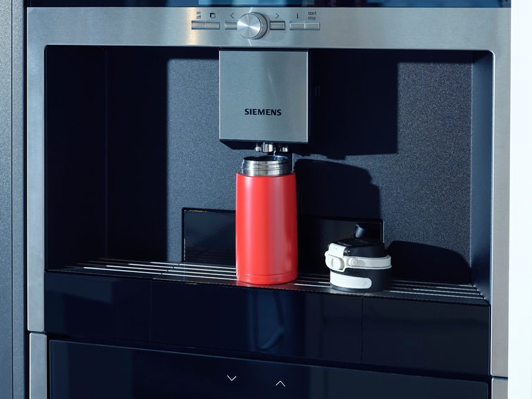 Leifheit 03245 travel mug 350 ml Black, Red Stainless steel Leifheit 03245 travel mug 350 ml Black, Red Stainless steel