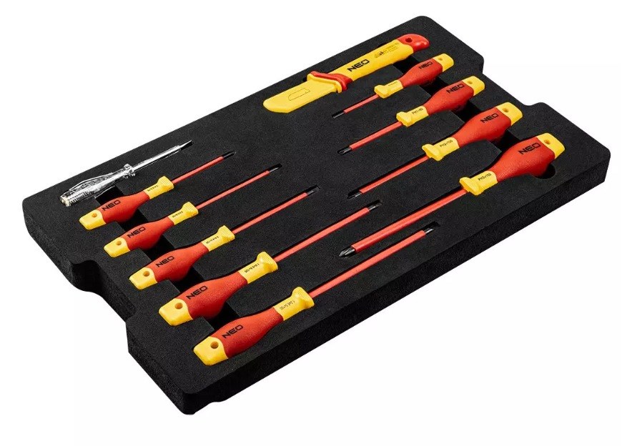 Neo Tools electrician service box 52 pieces in 22" strong box Neo Tools electrician service box 52 pieces in 22" strong box