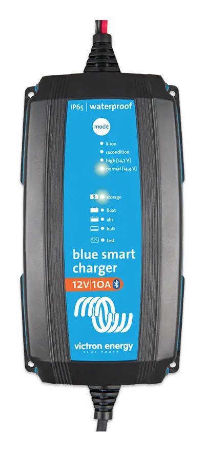 Blue Smart IP65 Charger 12/10 + DC connector Blue Smart IP65 Charger 12/10 + DC connector