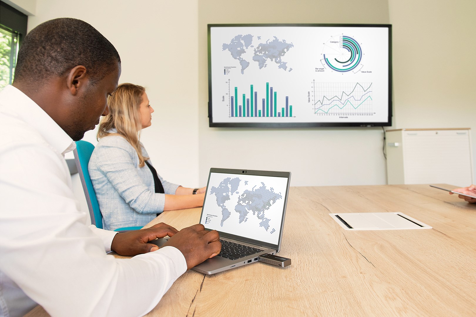 DIGITUS Wireless Presentation System 5 DIGITUS Wireless Presentation System 5
